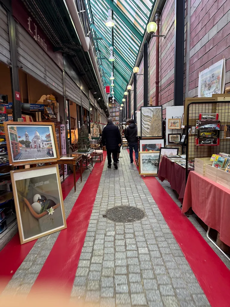 Marché aux puces de Saint-Ouen